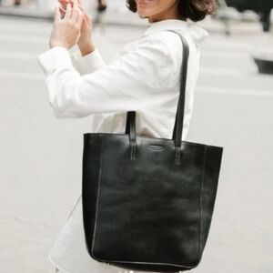 Parker Clay Eleni Tote